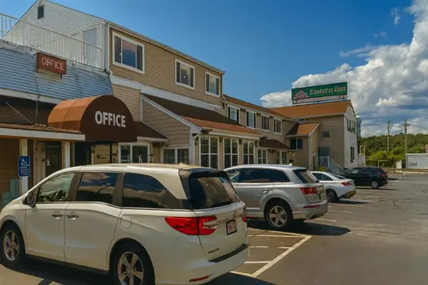 Eastern Inn 7